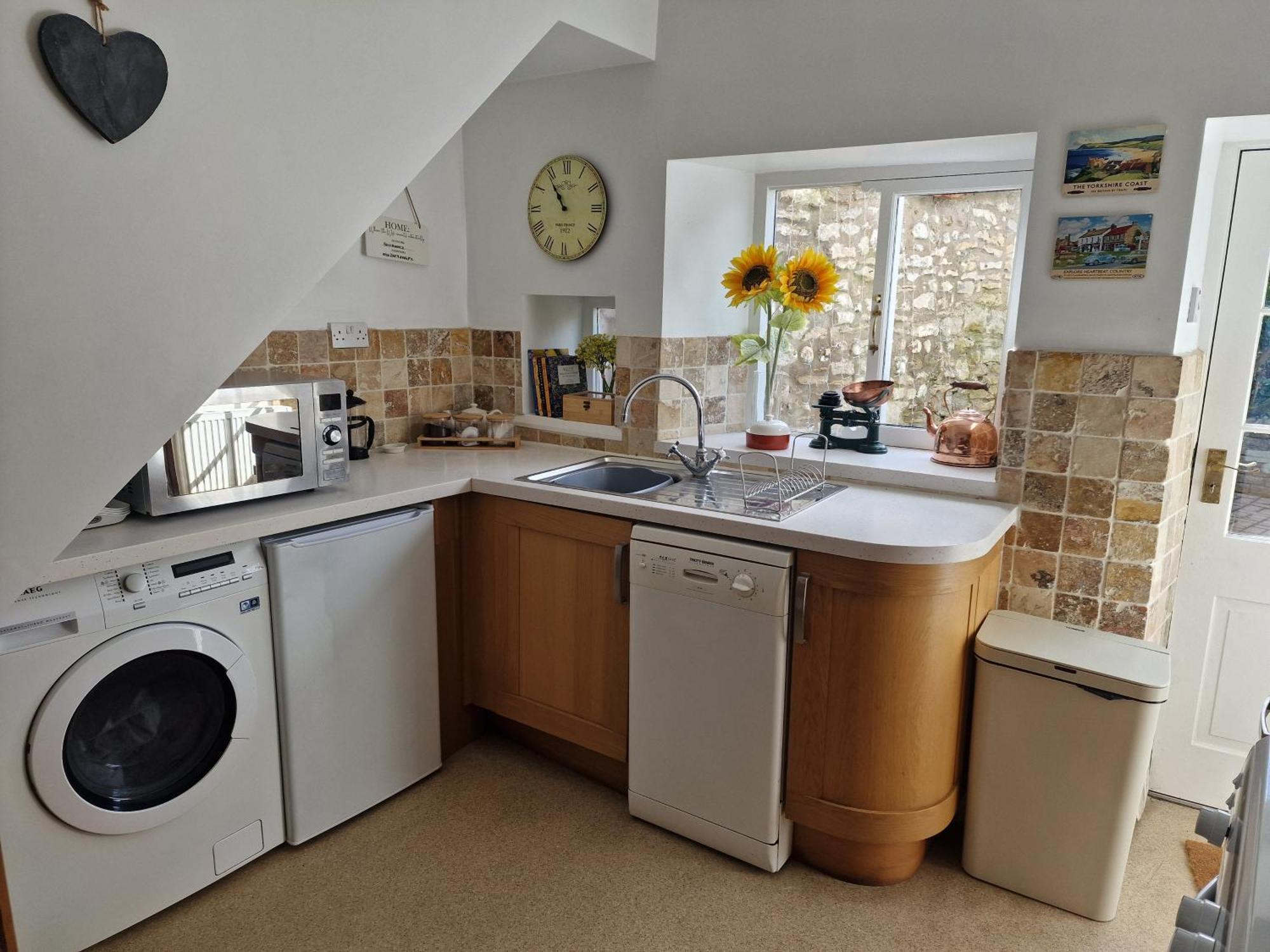 Black Cat Cottage - Central Pickering Grade 2 Listed Cottage Экстерьер фото